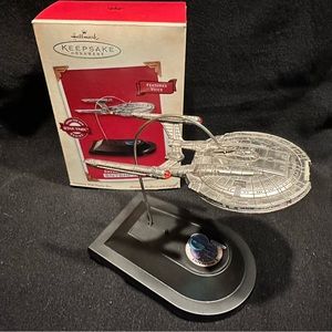 Hallmark StarTrek Enterprise NX-01 Ornament